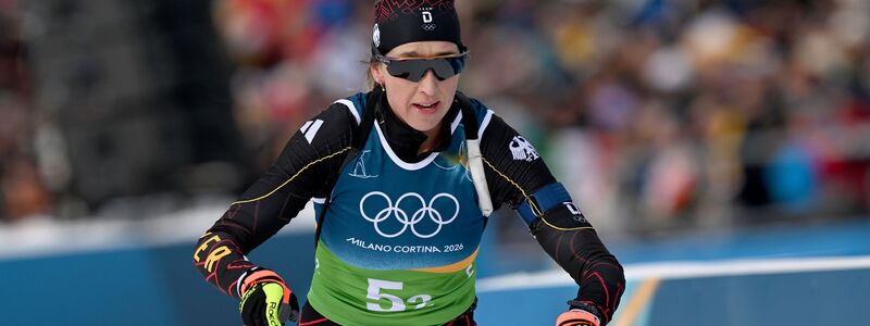 Franziska Preuß musste den nächsten Rückschlag am Schießstand hinnehmen. - Foto: Hendrik Schmidt/dpa