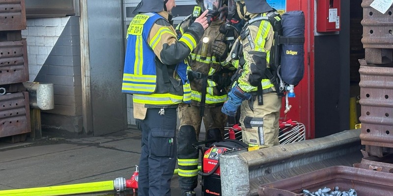 FW-PL: Ortsteil Köbbinghausen - Brand in Industriebetrieb - Foto: presseportal.de