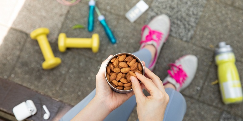 Reset, Move, Recover: Warum Mandeln der ideale Snack für einen aktiven Alltag sind - Foto: presseportal.de