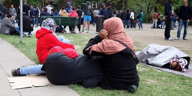 Flüchtlinge an einer Aufnahmestelle (Archiv) - Foto: via dts Nachrichtenagentur
