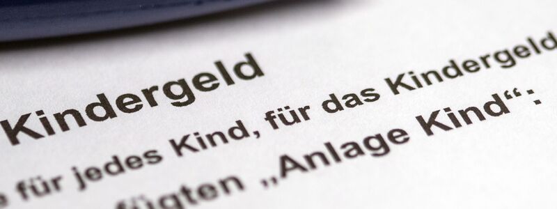 So einen Antrag soll man künftig nicht mehr benötigen. (Illustration) - Foto: Jens Büttner/dpa-Zentralbild/dpa