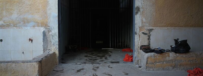 Insassen des al-Schaddadi-Gefängnisses in Syrien konnten im Januar fliehen, wurden aber später teils wieder geschnappt und in den Irak gebracht. (Archivbild) - Foto: Moawia Atrash/dpa