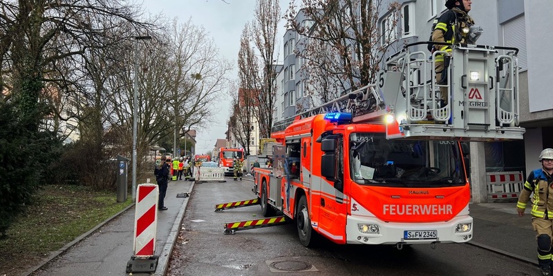 FW Stuttgart: Brand im Keller eines Mehrfamilienhauses in Stuttgart-Degerloch - Foto: presseportal.de
