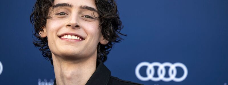 Eren M. Güvercin ist das Gesicht der ersten HBO-Serie aus Deutschland. - Foto: Monika Skolimowska/dpa