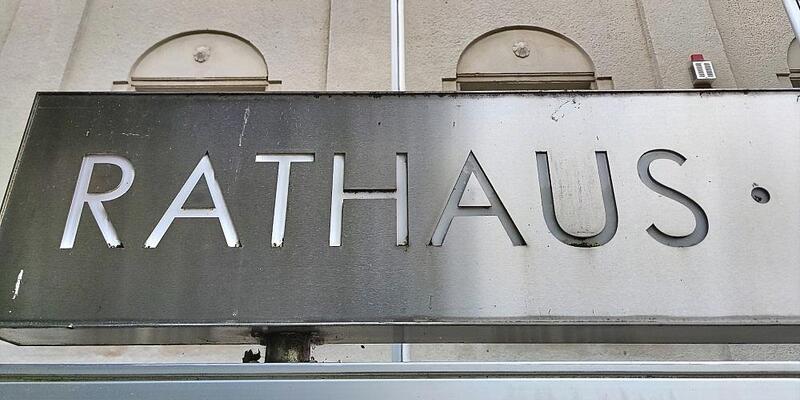 Rathaus (Archiv) - Foto: via dts Nachrichtenagentur