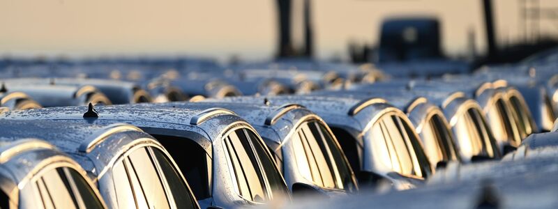 Besonders die Autoexporte in die USA sind eingebrochen (Archivbild) - Foto: Lars Penning/dpa