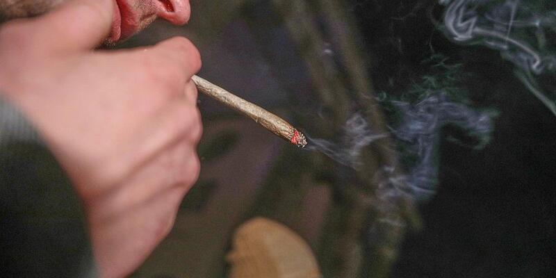 Smoke-in vor dem Brandenburger Tor (Archiv) - Foto: via dts Nachrichtenagentur