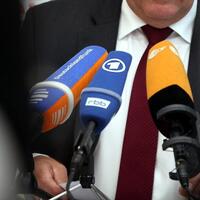 Mikrophone der Öffentlich-Rechtlichen (Archiv) - Foto: via dts Nachrichtenagentur