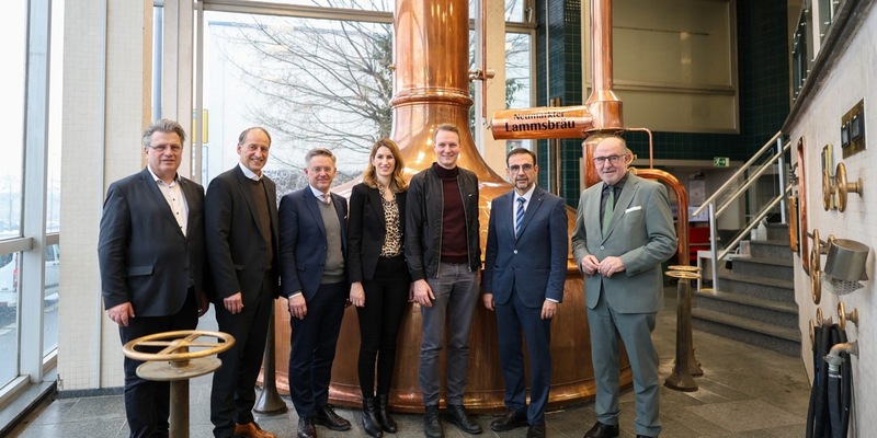 Vorstand der CSU-Landtagsfraktion vor Ort in der Oberpfalz - Gesundheit, Soziales und Wirtschaft im Fokus - Foto: presseportal.de