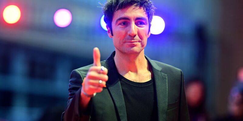 «Gelbe Briefe» von Regisseur ?lker Çatak gewinnt den Hauptpreis der Berlinale. - Foto: Sebastian Christoph Gollnow/dpa