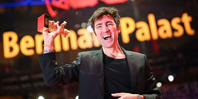 Erstmals seit 22 Jahren gewann mit «Gelbe Briefe» der Film eines deutschen Regisseurs. - Foto: Sebastian Christoph Gollnow/dpa