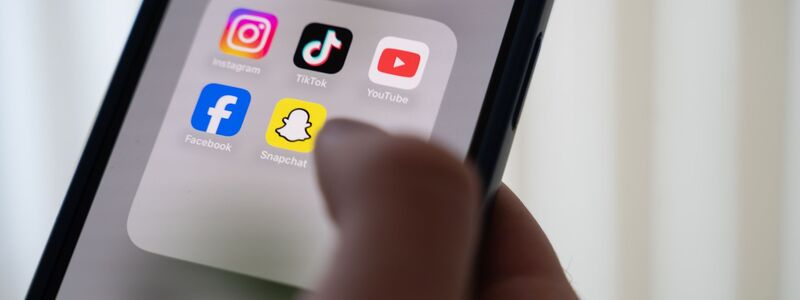 Die Altersgrenze soll für Apps wie Instagram, Tiktok, Snapchat und andere soziale Medien gelten. (Archivbild) - Foto: Alicia Windzio/dpa