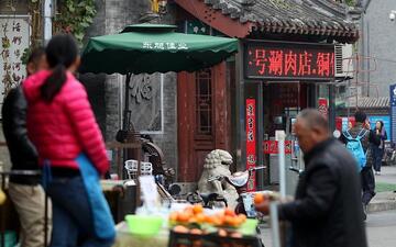 EVP-Chef Weber fordert harten Kurs gegen China