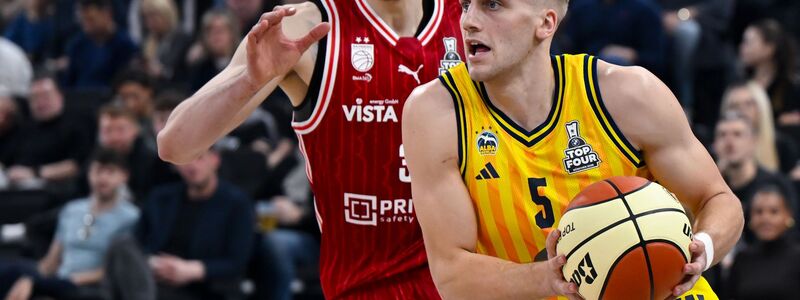 Alba und Bamberg lieferten sich ein packendes Pokal-Finale. - Foto: Sven Hoppe/dpa