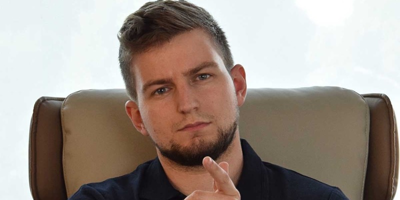 Daniel Pölzlbauer von der Elektro EPP GmbH: Warum Unternehmen jetzt auf ein vernetztes Komplettsystem setzen müssen - Foto: presseportal.de