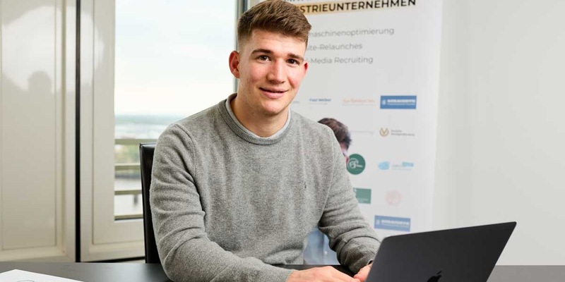 Julian Gatscher von gatscher media über Preisdruck und Auslandskonkurrenz: Warum Industrieunternehmen jetzt aktiv neue Kunden gewinnen müssen - Foto: presseportal.de