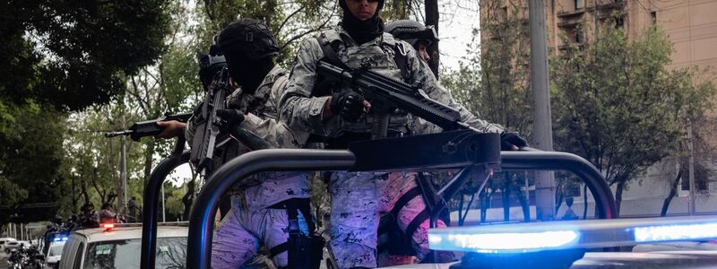 In Teilen von Mexiko-Stadt war eine massive Präsenz der Sicherheitskräfte zu beobachten. - Foto: Félix Márquez/dpa