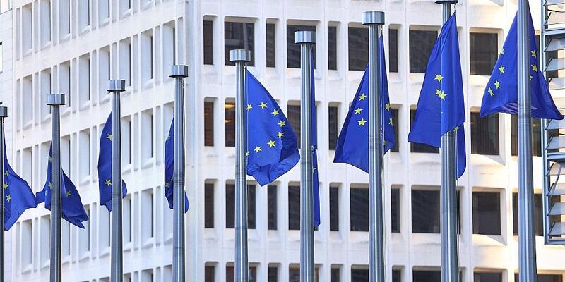 EU-Fahnen (Archiv) - Foto: via dts Nachrichtenagentur