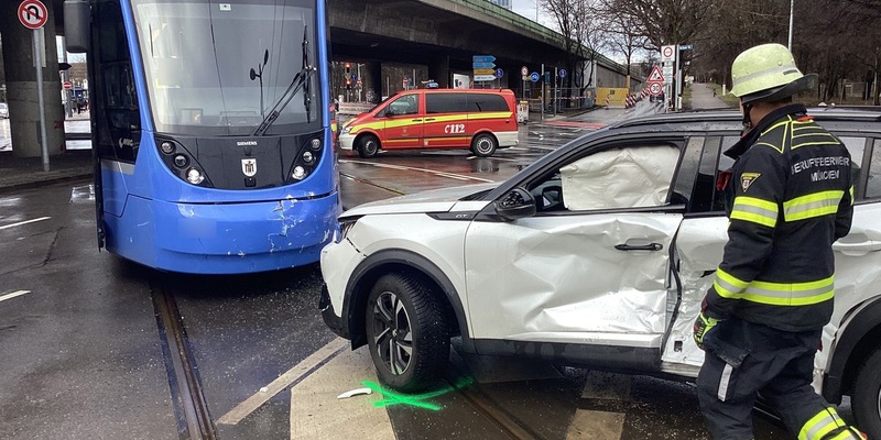 FW-M: Wochenendrückblick der Feuerwehr München für den 20. bis 22. Februar 2026 - Foto: presseportal.de