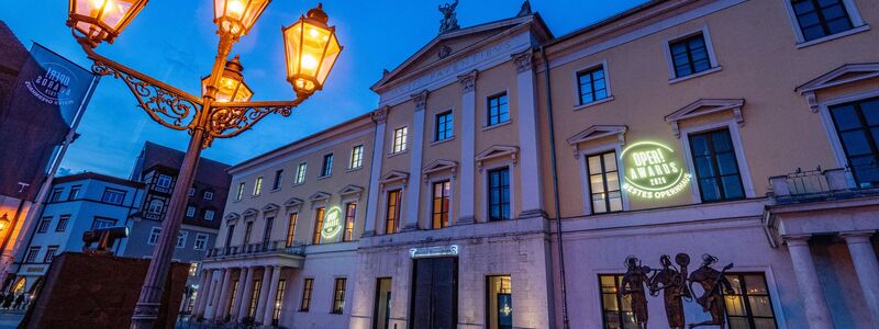 Das Theater Regensburg ist mit dem «Oper! Award» in der Kategorie «Bestes Opernhaus 2025» ausgezeichnet worden. - Foto: Armin Weigel/dpa