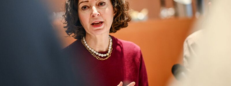 Ramona Pop, Vorständin des Verbraucherzentrale Bundesverbands, sagt: «Das Gericht hat klargestellt, dass die Verarbeitung der Daten Unbeteiligter rechtswidrig ist.» (Archivbild) - Foto: Britta Pedersen/dpa