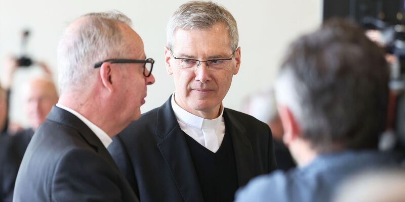 Heiner Wilmer ist neuer Vorsitzender der Bischofskonferenz  - Foto: Daniel Löb/dpa