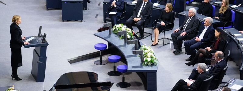 Die Spitzen der deutschen Politik nehmen Abschied von der früheren Bundestagspräsidentin Süssmuth - Foto: Bernd von Jutrczenka/dpa