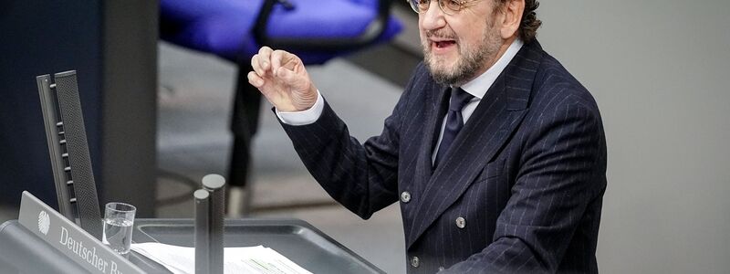 Auf Wunsch der Verstorbenen spricht auch der Journalist Prantl beim Staatsakt  - Foto: Kay Nietfeld/dpa