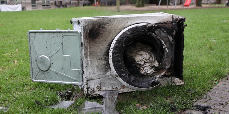 FW-E: Zimmerbrand in Essen-Frohnhausen - brennende Waschmaschine verrauchte Wohnung - Foto: presseportal.de