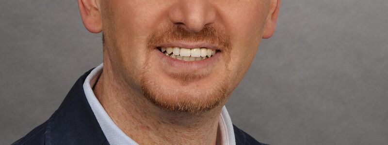 Der Unfallchirurg Faisal Shehadeh kam aus Syrien nach Deutschland.   - Foto: -/privat/dpa