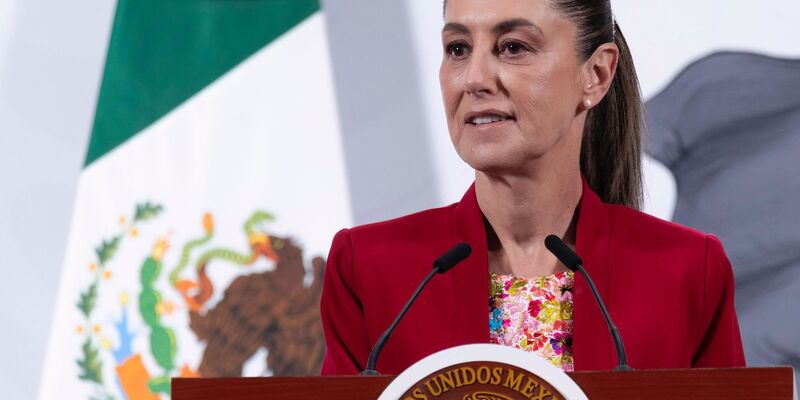 Präsidentin Sheinbaum garantiert die Sicherheit der Fußballfans bei der WM. (Archivbild) - Foto: Presidencia de México/dpa