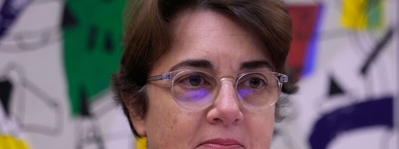 Die Museumsdirektorin Laurence des Cars reichte ihren Rücktritt ein. (Archivbild) - Foto: Michel Euler/AP/dpa