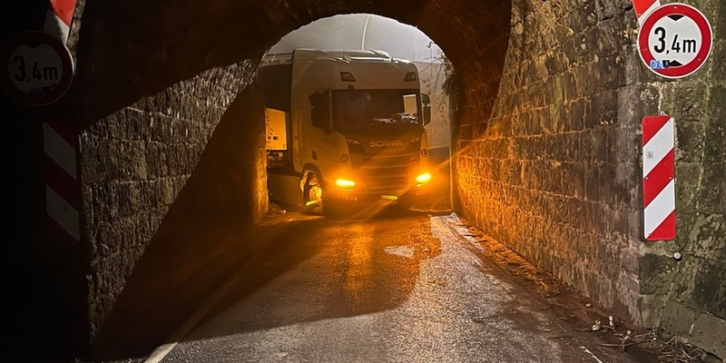 POL-BOR: Reken - Bahnhofstraße/Dorfstraße, Straßensperrung - Foto: presseportal.de