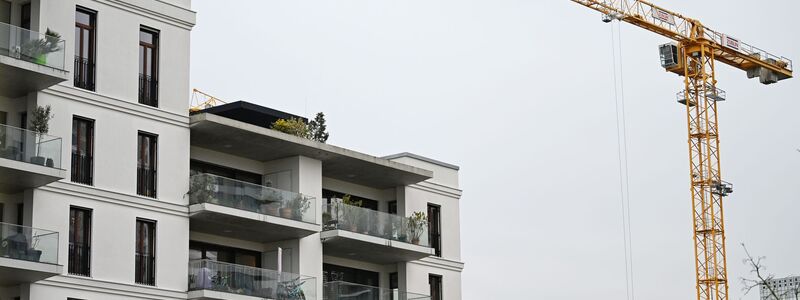 Wenig Wohnraum, hohe Mieten: Beim stockenden Wohnungsbau ist Besserung in Sicht (Archivbild) - Foto: Michael Brandt/dpa