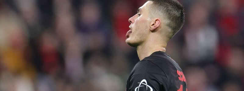 Leverkusens Patrik Schick in der Partie gegen Olympiakos Piräus. - Foto: Rolf Vennenbernd/dpa