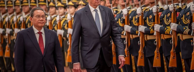 Der Besuch in China ist für Merz ebenso wichtig wie heikel. - Foto: Michael Kappeler/dpa