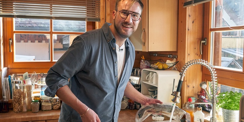 Neue SWR Reihe Hausnummer Lecker mit Koch Sören Anders - Foto: presseportal.de
