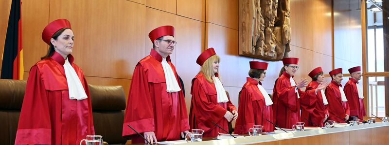 Per Eilverfahren stoppte das Bundesverfassungsgericht 2023 vorläufig das umstrittene Heizungsgesetz, nun nimmt es den Gesetzgebungsprozess ausführlich unter die Lupe. - Foto: Uli Deck/dpa