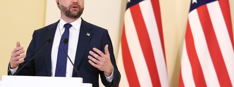 US-Vizepräsident Vance befürchtet keine US-Verwicklung in einen jahrelangen Krieg im Nahen Osten. - Foto: Kevin Lamarque/POOL REUTERS/dpa