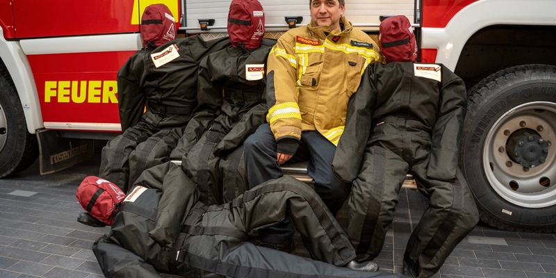 FW-OLL: Vier neue Mitglieder für die Gemeindefeuerwehr Großenkneten - Foto: presseportal.de