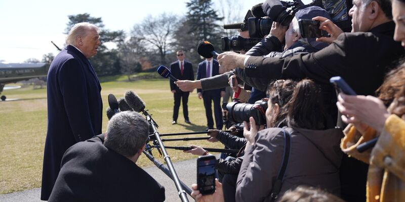 «Es könnte durchaus zu einer friedlichen Übernahme Kubas kommen», sagt US-Präsident Trump - und lässt viele Fragen offen. - Foto: Alex Brandon/AP/dpa