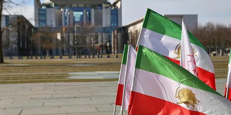 Mahnwache gegen Hinrichtungen im Iran am 26.02.2026 - Foto: via dts Nachrichtenagentur