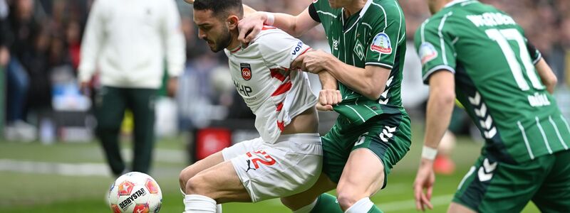 Abstiegskampf pur in Bremen - Foto: Carmen Jaspersen/dpa