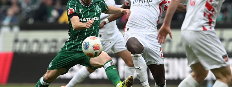 Die Bremer und Heidenheimer lieferten im Abstiegs-Duell viel Kampf. - Foto: Carmen Jaspersen/dpa