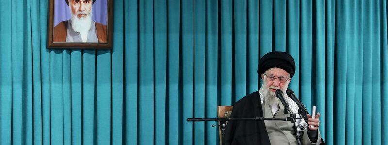 Ein Expertenrat müsste Chameneis Nachfolger bestimmen. - Foto: Uncredited/Office of the Iranian Supreme Leader/dpa
