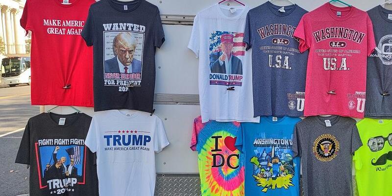 Donald-Trump-T-Shirts (Archiv) - Foto: via dts Nachrichtenagentur