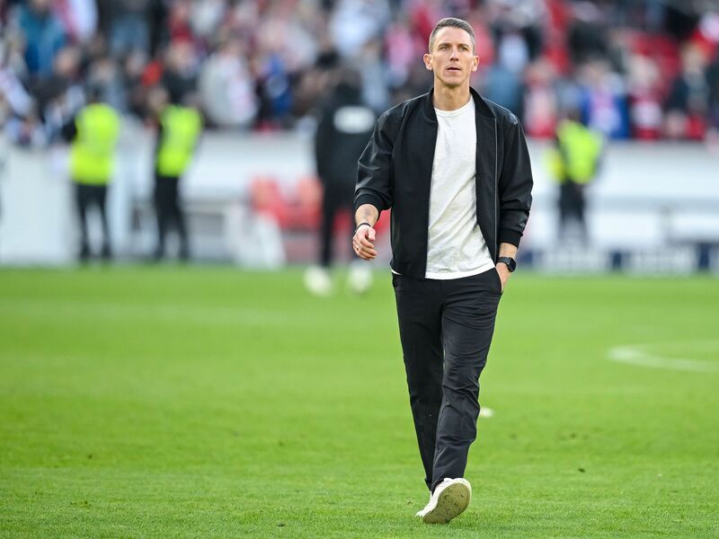 Die Zukunft von Daniel Bauer beim VfL Wolfsburg ist weiter ungewiss. - Foto: Harry Langer/dpa