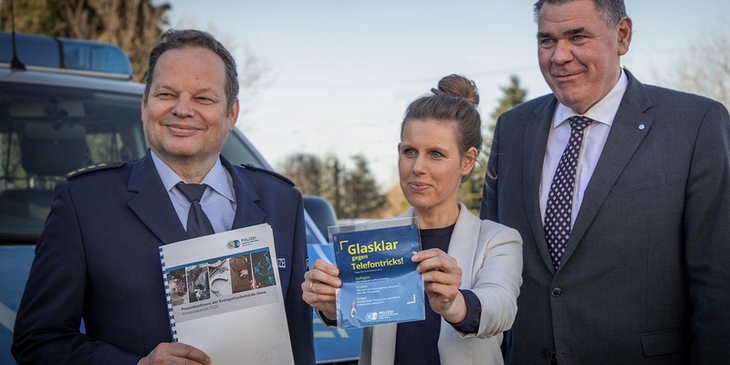 POL-UN: Kreis Unna - Behördenleiter, Abteilungsleiter Polizei und Direktionsleiterin Kriminalität stellen Kriminalstatistik 2025 vor - Foto: presseportal.de