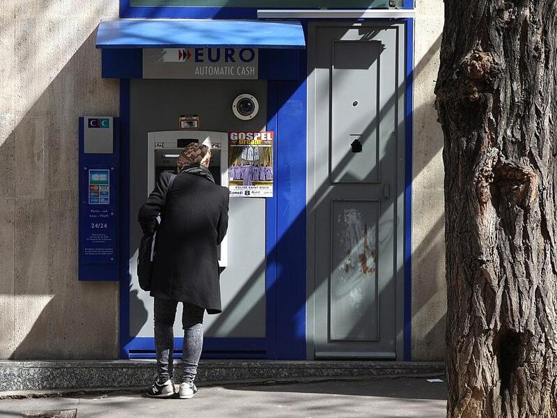 Geldautomat in Frankreich (Archiv) - Foto: via dts Nachrichtenagentur