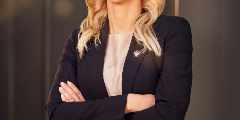 Am 8. März ist Weltfrauentag: Engelhard macht Gleichberechtigung messbar - Foto: presseportal.de